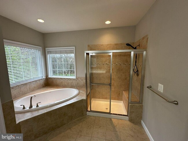 Building Photo - 41811 Bristow Manor Dr