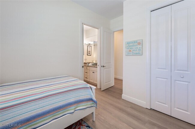 Building Photo - 730 95th Ave N