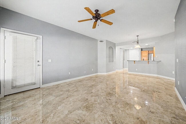 Building Photo - 5450 E Deer Valley Dr