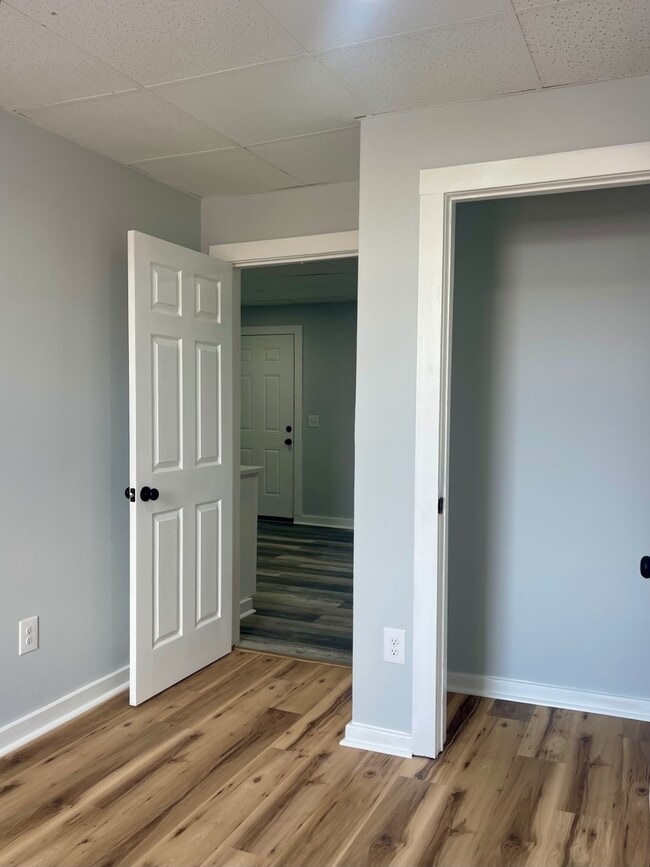 Building Photo - 43-45-45 N Broad St