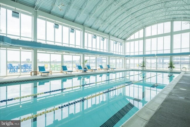 Building Photo - 901 N Penn St