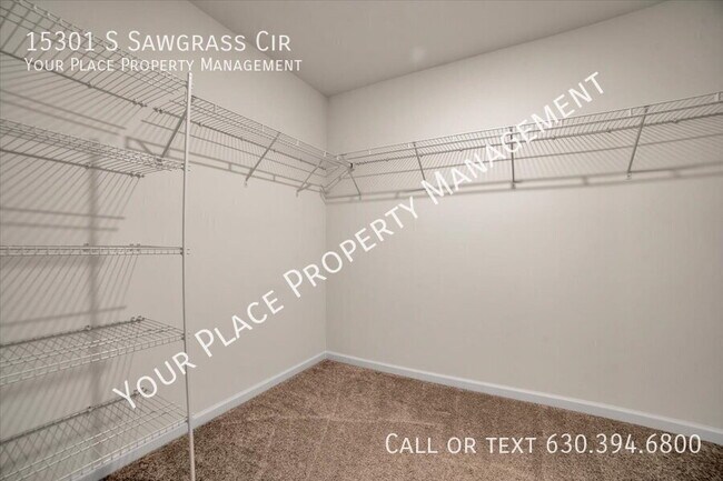 Building Photo - 15301 S Sawgrass Cir