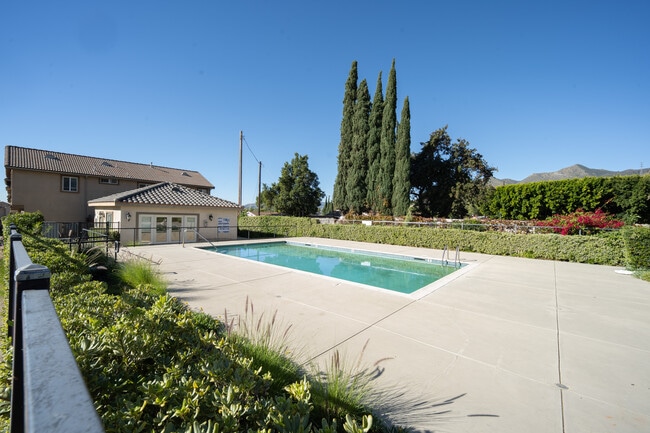 Building Photo - 14557 Cambria Way