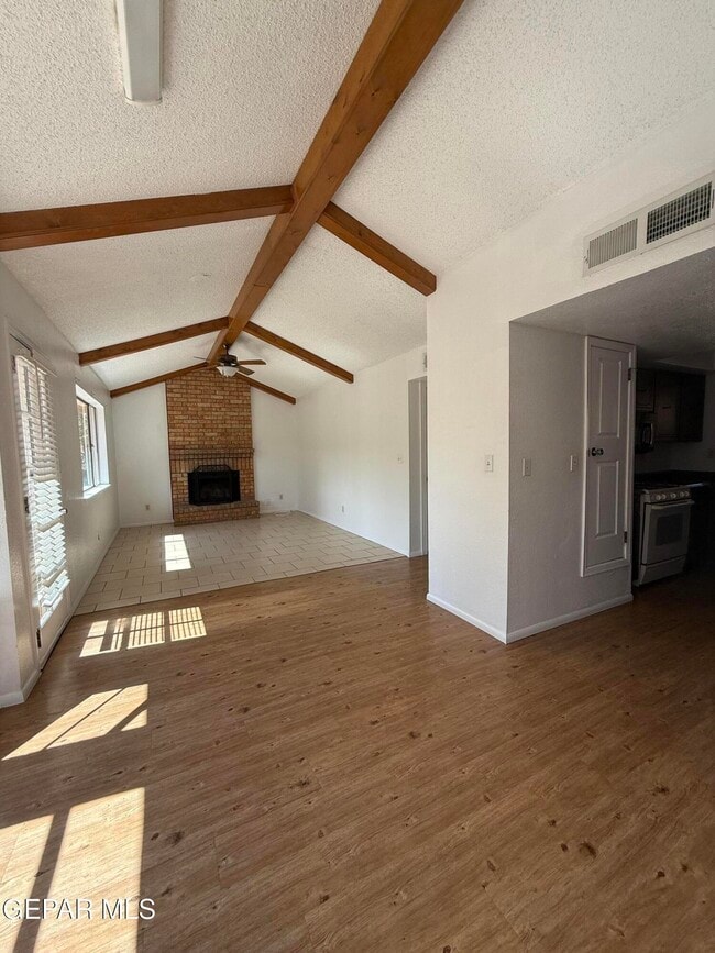 Building Photo - 1670 Jones Ln