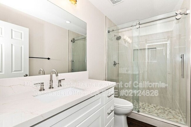 Building Photo - 38429 Clearbrook Dr