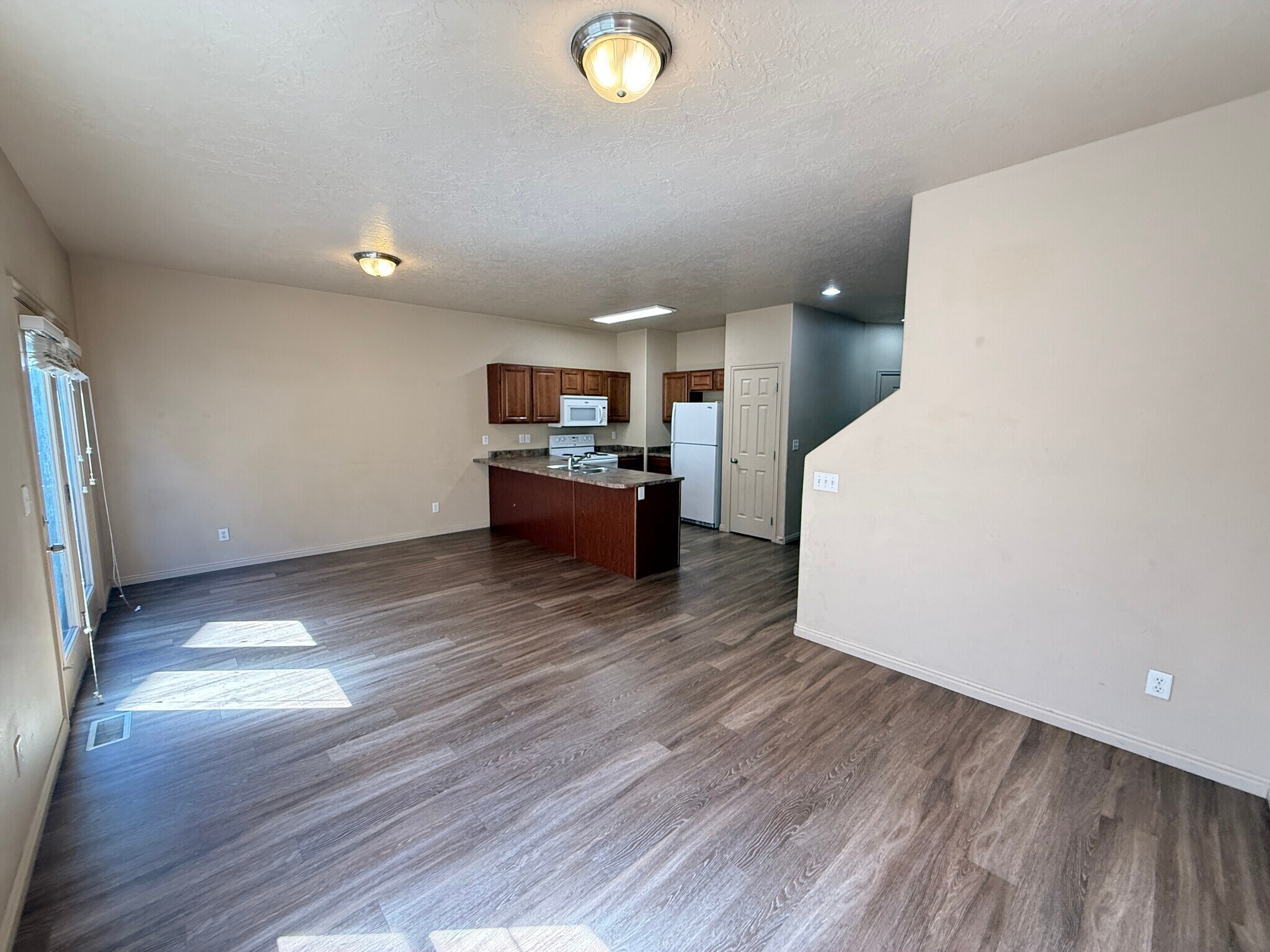 Building Photo - 10991 S Birch Creek Rd