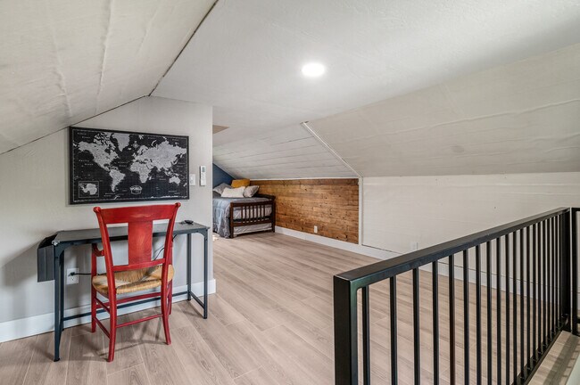 Building Photo - 1215 E Mullan Ave