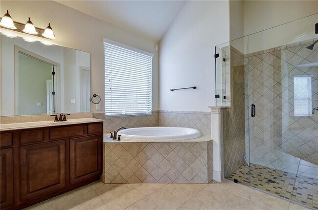 Building Photo - 645 Clear Springs Hollow