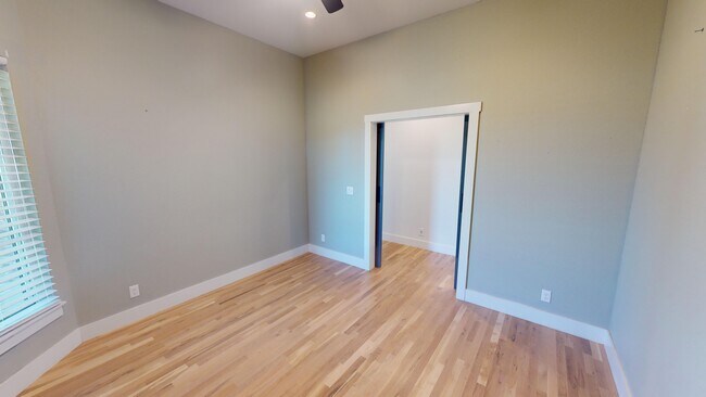 Building Photo - 14195 N 54th E Ave