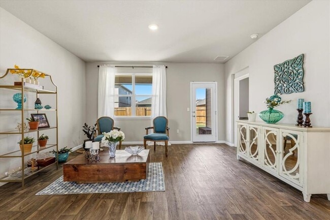 Building Photo - 112 Rainmaker Cv