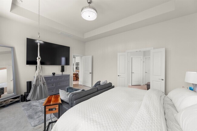 Building Photo - 1939 Shallow Canyon Ln