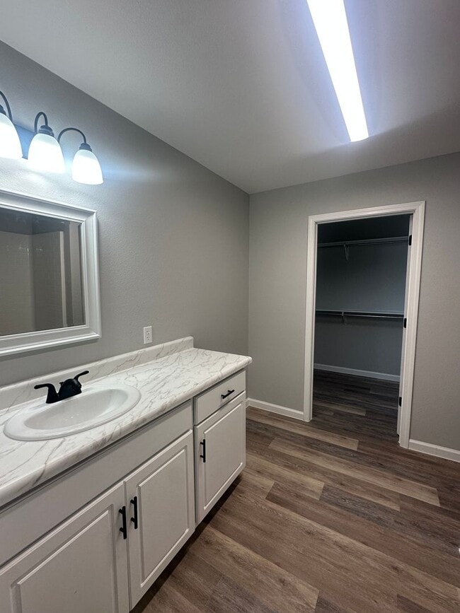 Building Photo - 3 Bed 2 Bath - New Construction - Now Available