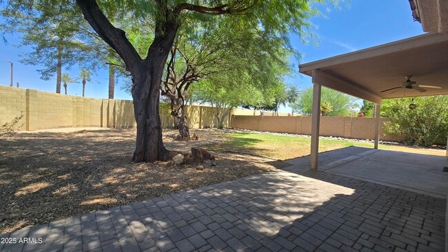 Building Photo - 14654 W Avalon Dr