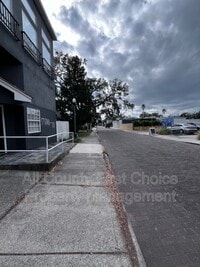 Building Photo - 126 3rd Ave N