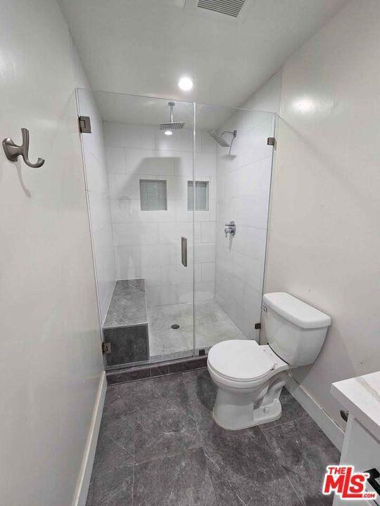 Building Photo - 14123 Califa St