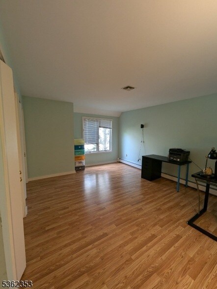 Building Photo - 76 Stryker Ct