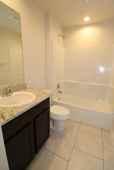 Building Photo - 3937 Jayden Dr