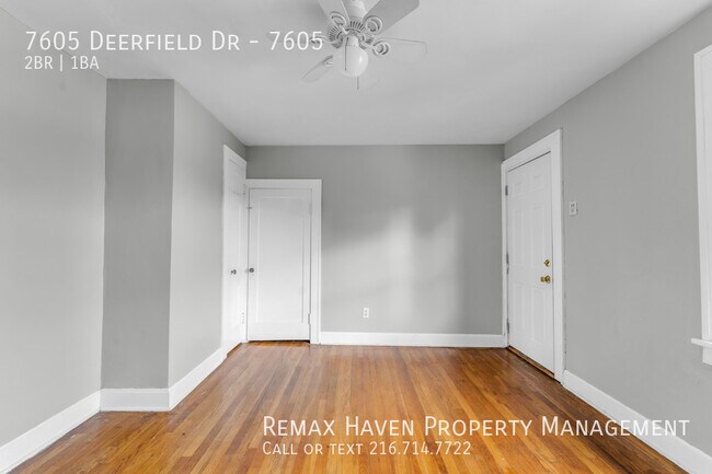 Building Photo - 7605 Deerfield Dr