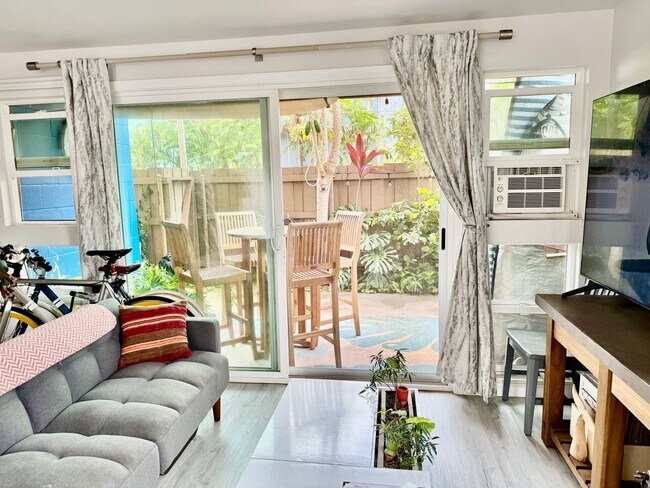 Building Photo - Available Now | Fully Furnished 1 Bedroom,...