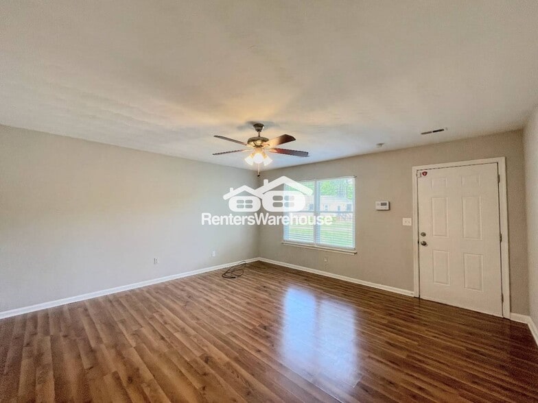 Building Photo - 1103 Saul Ct