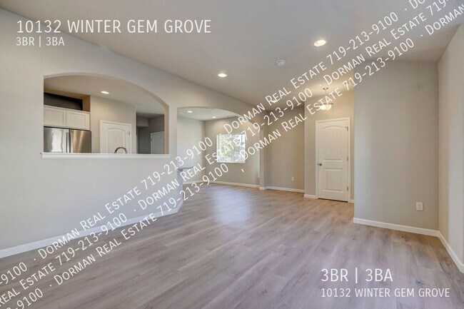 Building Photo - 10132 Winter Gem Grv