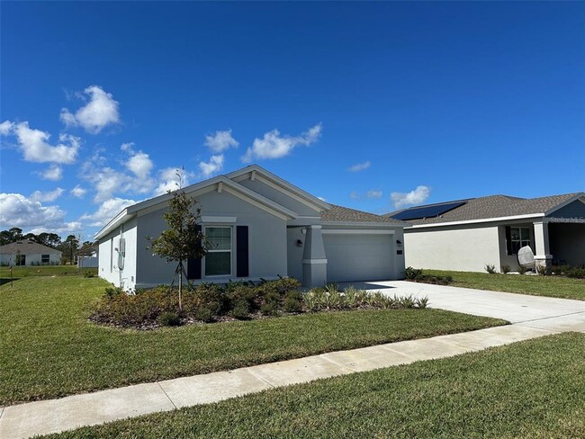 Building Photo - 426 Three Oaks Dr