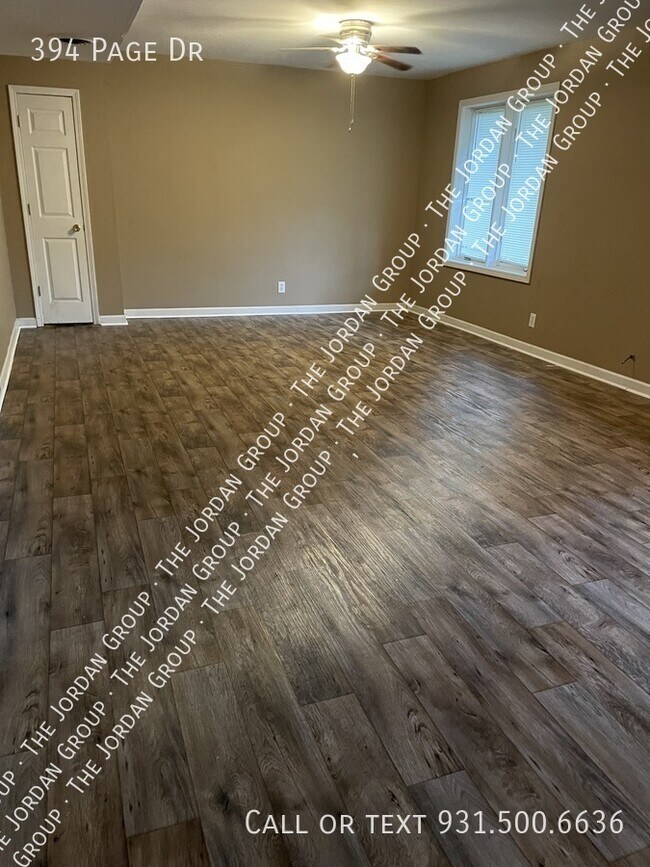 Building Photo - 394 Page Dr
