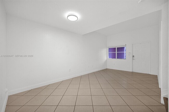 Building Photo - 8885 SW 221st Terrace