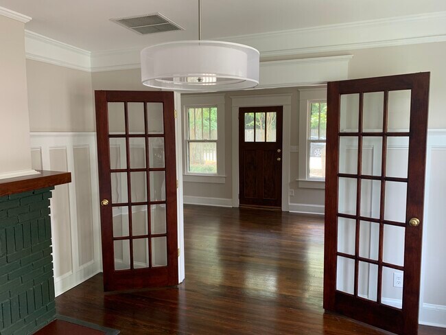 Dining Room - 15 Branham St NE