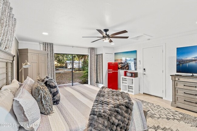 Building Photo - 1428 Rose Ct