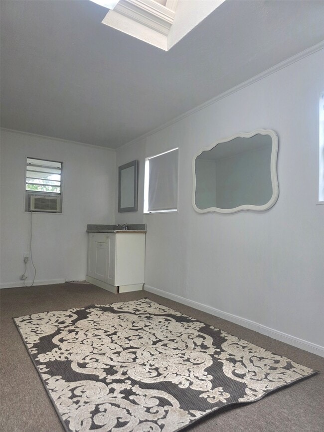 Building Photo - 1507 Village Green Ct