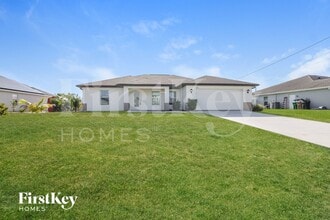 Building Photo - 2423 NW 19th Pl