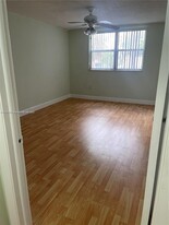 Building Photo - 8363 Lake Dr