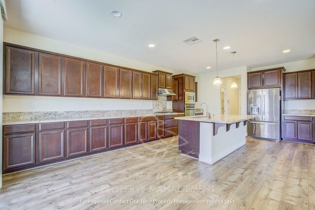 Building Photo - Charming Sorrento Home for Rent