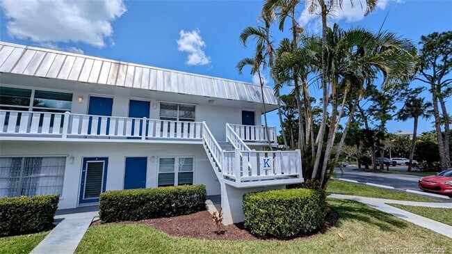 Building Photo - 2929 SE Ocean Blvd