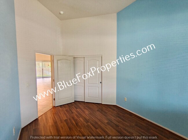 Building Photo - 12785 N Seacliff Pl