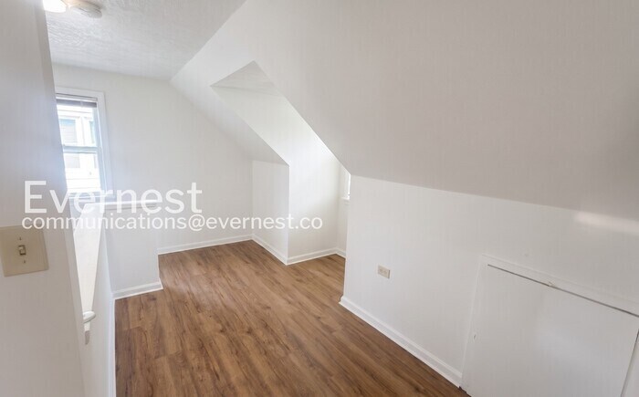 Building Photo - 20600 Watson Rd