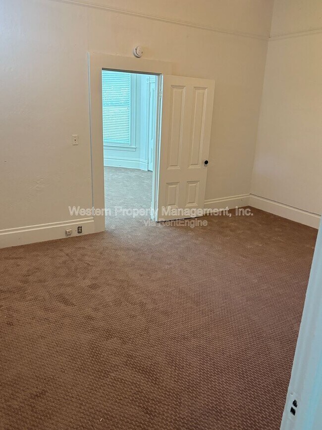 Building Photo - 6201 Soquel Dr