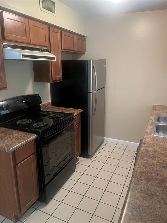 Building Photo - 1112 Princewood Dr