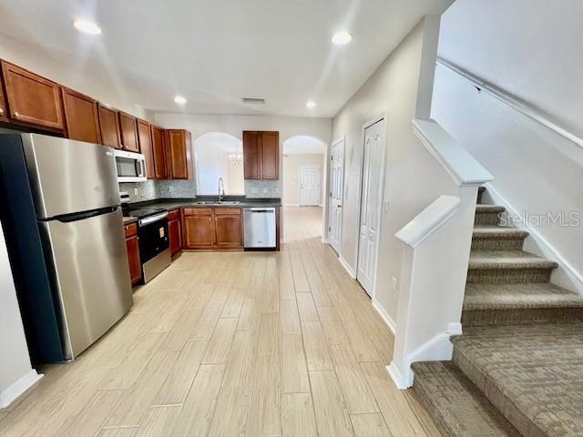 Building Photo - 15633 Stable Run Dr