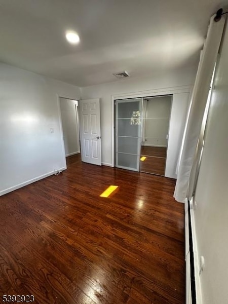 Building Photo - 410 W Munsell Ave