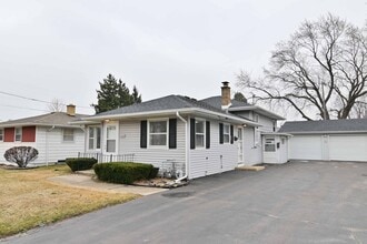 Building Photo - 2807 Washington Rd