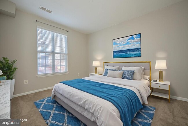 Building Photo - 21216 McFadden Square