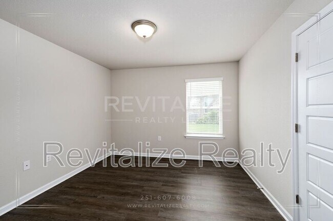 Building Photo - 8072 Irwin Loop