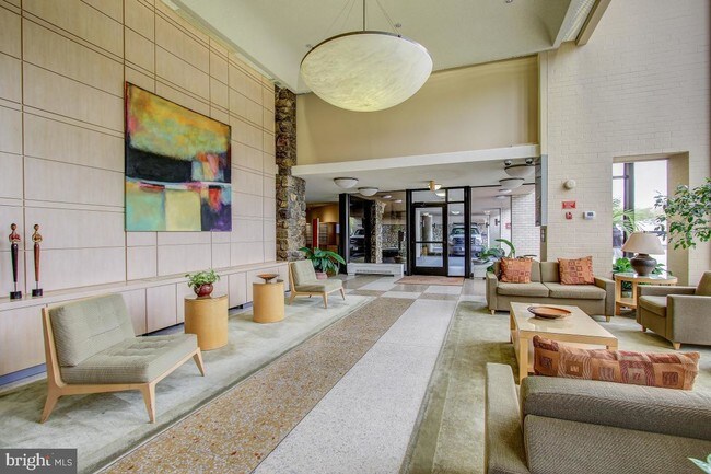 Building Photo - 4242 East West Highway