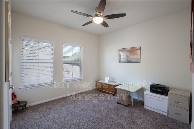 Building Photo - 2304 S Lakeline Blvd