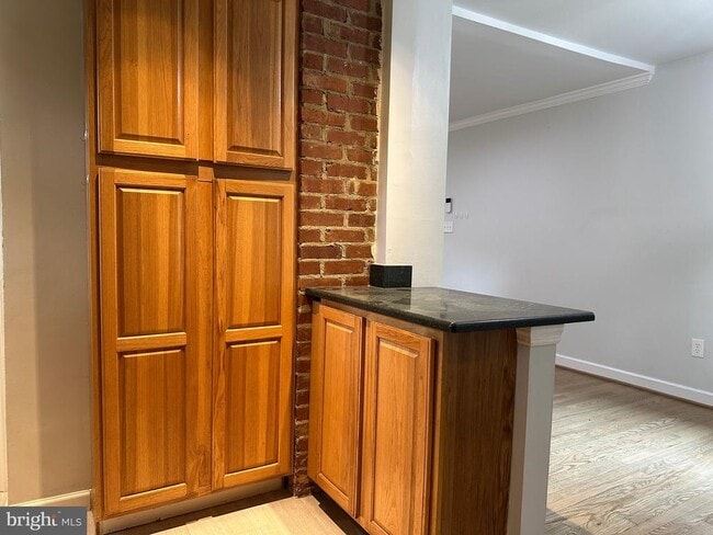 Building Photo - 2500 Lake Ave