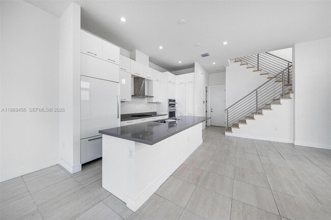 Building Photo - 8120 NW 43rd St