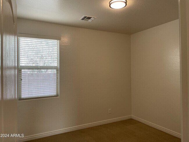 Building Photo - 23130 N 40th Pl