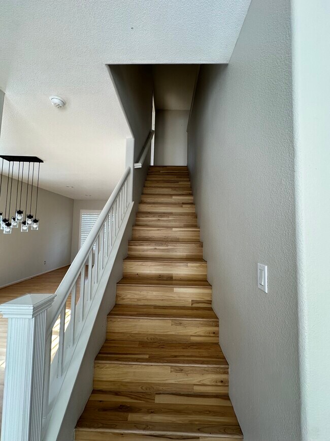 Building Photo - 2367 Peacock Valley Rd